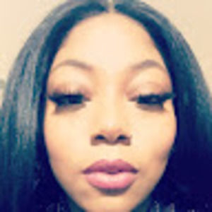 Meet your Posher, Latasha